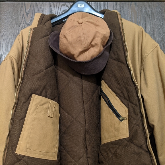 Men's Winter Parka - Picture 5 of 5
